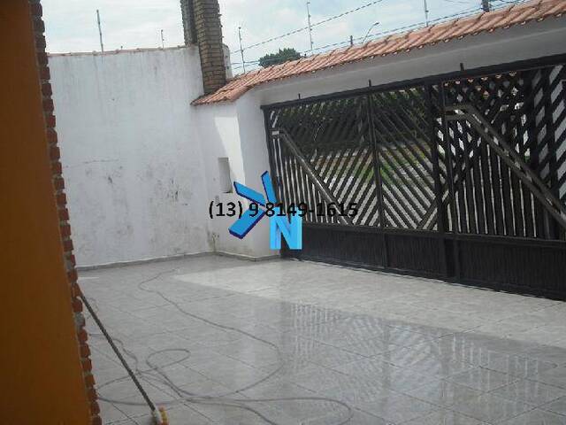 Casa para Venda em Peruíbe - 3